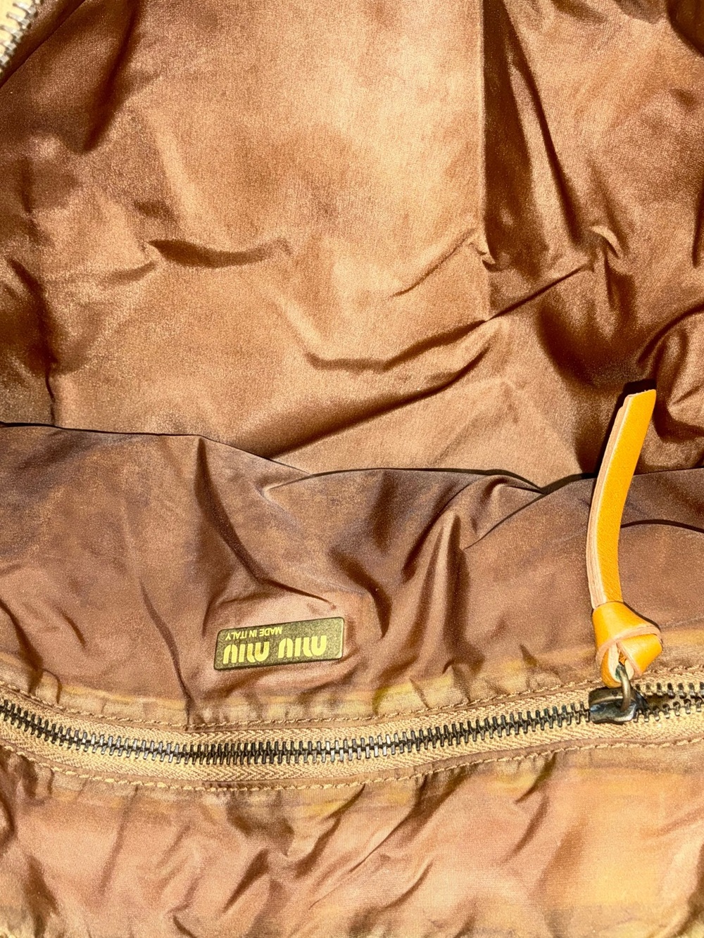 Miu Miu Brown Leather Vintage Zip Tote - Picture 4 of 12